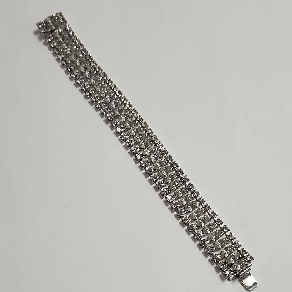 B David Vintage Rhinestone Bracelet in Silver